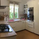 Single family villa, excellent condition, 250 m², Caranna, Forte dei Marmi