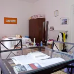 Rent 3 bedroom apartment in Rome