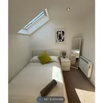 Rent 5 bedroom house in Brighton