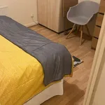 Rent a room in london