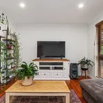 Rent 5 bedroom house in Greensborough