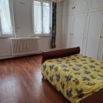 Appartement de 100 m² avec 1 chambre(s) en location à Cambrai