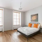 Rent 3 bedroom flat of 130 m² in london