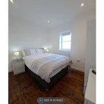 Rent 2 bedroom flat in Yorkshire And The Humber