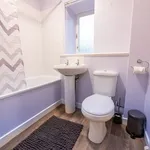 Rent 3 bedroom apartment in Scotland