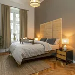 Miete 4 Schlafzimmer wohnung von 145 m² in Berlin