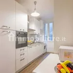 Rent 4 bedroom apartment of 95 m² in Florence