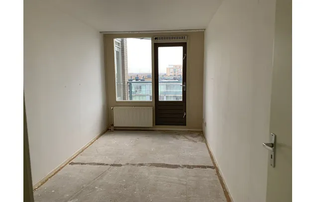 Huur 1 slaapkamer appartement van 139 m² in Diemen