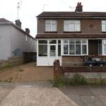 Rent 3 bedroom flat in East Of England