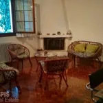 Rent 3 bedroom house of 180 m² in Δροσιά