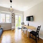 Rent 2 bedroom apartment in Lisbon