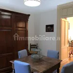 Rent 5 bedroom apartment of 200 m² in Palermo