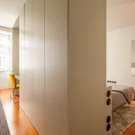 Rent 1 bedroom apartment of 60 m² in Porto