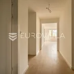 Rent 3 bedroom apartment of 135 m² in City of Zagreb