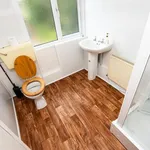 Rent 6 bedroom flat in West Midlands