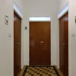 Rent 4 bedroom apartment in Milan