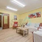 Rent 3 bedroom apartment of 90 m² in Oviedo