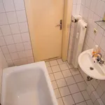 Rent a room of 69 m² in Hamburg