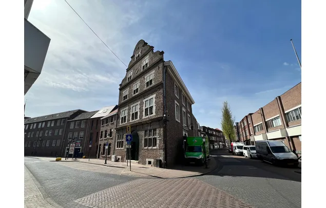 Huur 1 slaapkamer appartement van 52 m² in Sittard-Centrum