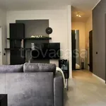 Rent 3 bedroom apartment of 86 m² in Opera