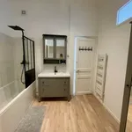 Rent 2 bedroom apartment of 63 m² in Marseille