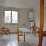 Appartement de 33 m² avec 2 chambre(s) en location à Saint-Étienne