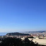 Appartement de 54 m² avec 3 chambre(s) en location à Nice