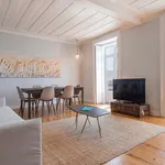 Rent 5 bedroom apartment of 114 m² in Lisboa