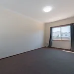 Rent 2 bedroom apartment in East Corrimal