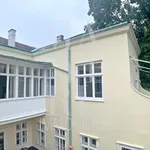 Miete 6 Schlafzimmer wohnung von 206 m² in Wien