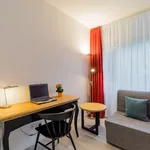 Rent 3 bedroom apartment of 66 m² in Berlin