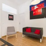 Rent a room of 150 m² in madrid