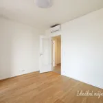 Pronajměte si 2 ložnic/e byt o rozloze 60 m² v Prague