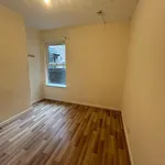 Rent 4 bedroom house in Salford