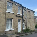 Rent 4 bedroom house in Yorkshire And The Humber