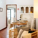 Rent 6 bedroom apartment of 90 m² in Altura