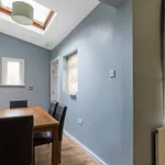 Rent 5 bedroom house in Leeds