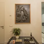 Rent 1 bedroom apartment of 35 m² in Florence