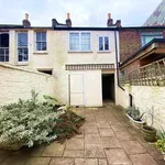 Rent 1 bedroom flat of 56 m² in Southsea