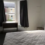 Rent 6 bedroom house in Yorkshire And The Humber