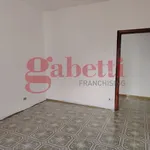 Rent 5 bedroom apartment of 132 m² in Venafro