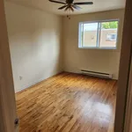 Rent 5 bedroom apartment in Longueuil