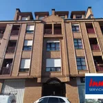 Alquilo 3 dormitorio apartamento de 90 m² en Oviedo