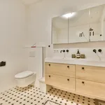 Huur 4 slaapkamer appartement van 104 m² in Bellamybuurt