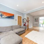 Rent 3 bedroom house in London