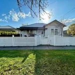 Rent 4 bedroom house in Ballarat Central