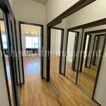 Rent 2 bedroom apartment of 77 m² in Los Angeles