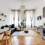 Pronajměte si 2 ložnic/e byt o rozloze 85 m² v Prague