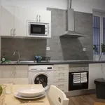 Rent 9 bedroom apartment in Madrid