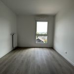 Rent 4 bedroom apartment of 103 m² in MESNIL ESNARD
